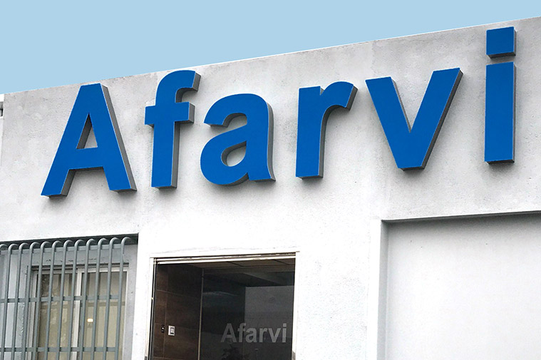 corporeas con iluminacion led