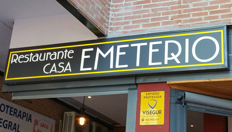 rotulo con iluminacion led