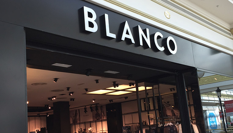 corporeas con iluminacion led