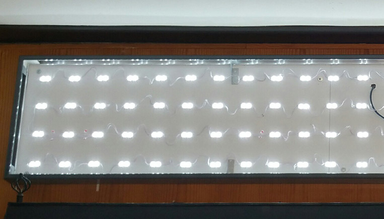 rotulo con iluminacion led